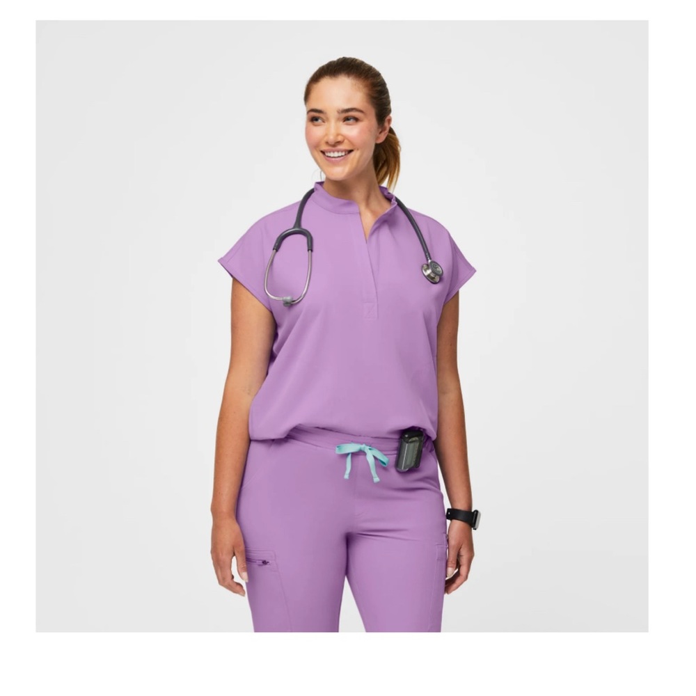 Figs Rafaela Oversized Scrub Top